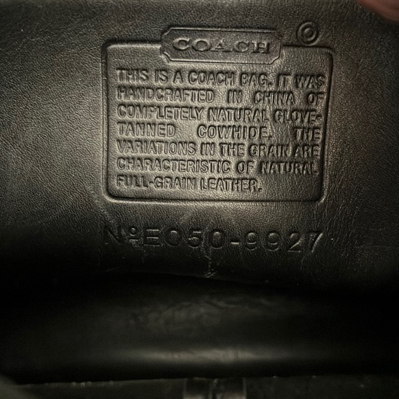 Vintage coach crossbody. - Picture 12 of 13